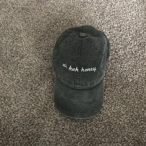 Brandy Melville Accessories - Brandy Melville hat